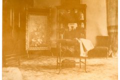 Flavel House Parlor Room
