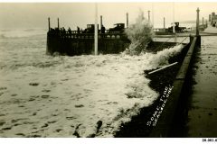 High Tide in Seaside